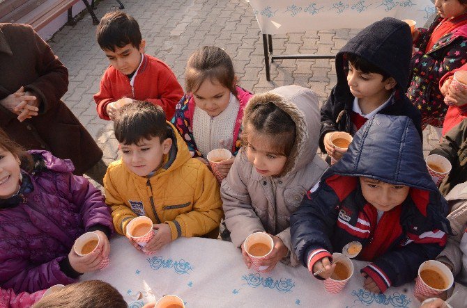 Kozabirlik İlkokulu’nda ’Millet Ümmet’ Çorbası