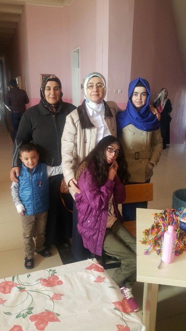 Kelebek Hastaları İçin Kermes Açıldı