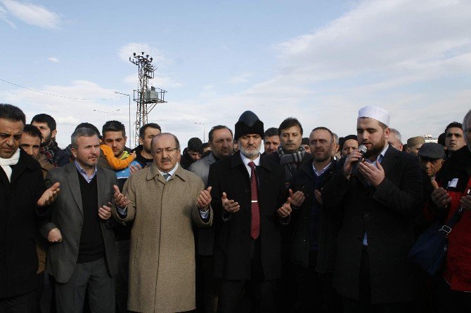 “Halep’e Yol Açın” Konvoyu Trabzon’dan Dualarla Yola Çıktı