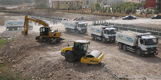 Haliliye Belediyesi 5 Mahallede 152 Yeni Yol Açtı