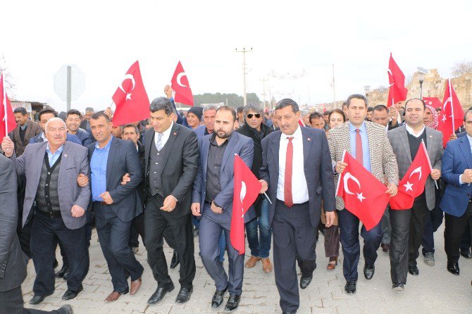 Harran’da "Teröre Lanet Birliğe Destek” Yürüyüşü