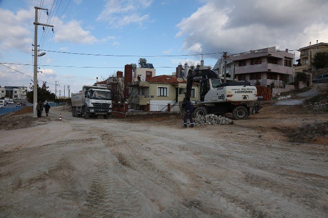 Urla’nın Sokaklarına Renkli Dokunuş