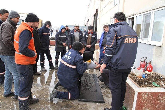 Afad Fabrika Çalışanlarına Acil Durum Ve Yangın Eğitimi Verdi