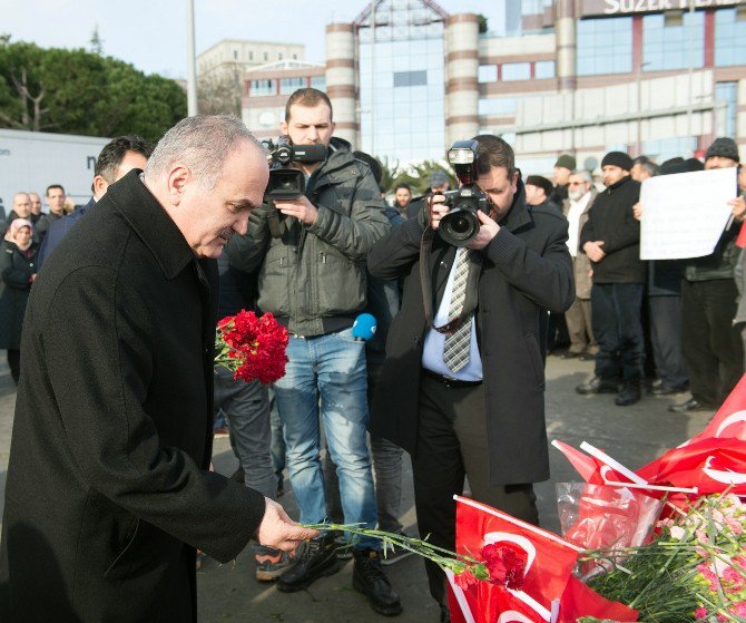 Bakan Özlü: "Türkiye Toplu Bir Saldırı İle Karşı Karşıya"