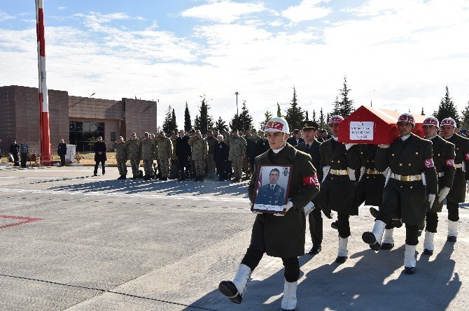 Genelkurmay Başkanı Orgeneral Akar, Gaziantep, Kilis Ve Kayseri’de İncelemelerde Bulundu