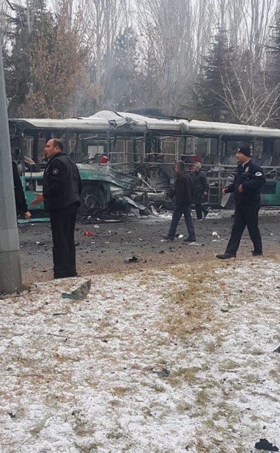 Kayserili Vatandaşlar Patlama Sonrası Yaralıların Yardımına Koştu