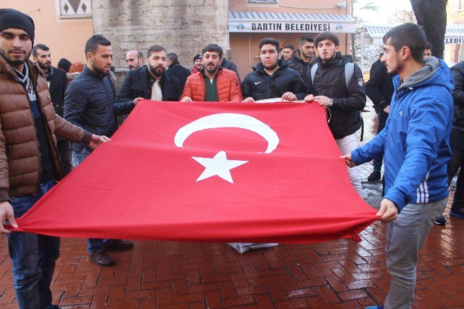 Bartın Üniversitesi Öğrencilerinden Teröre Tepki