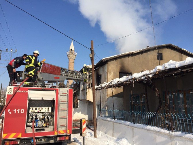 Malatya’da Son 24 Saatte 13 Yangın Olayı Yaşandı