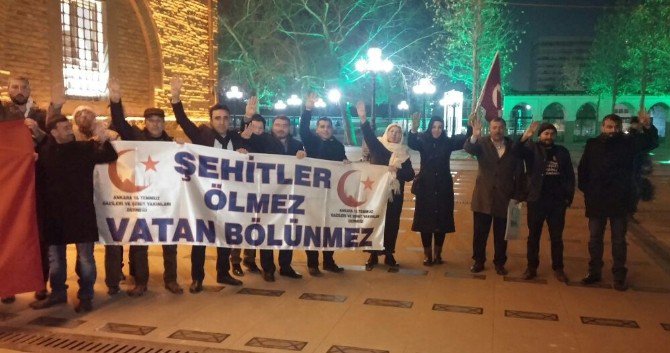 15 Temmuz Gazileri Ve Şehit Yakınları Derneği Üyeleri Terörü Lanetledi