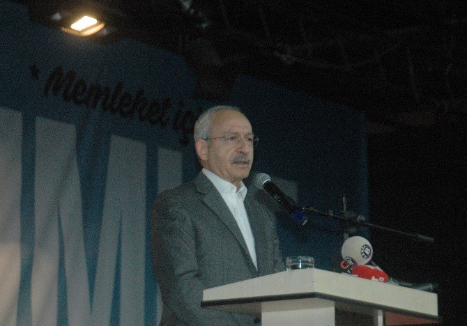 Kılıçdaroğlu Gençlerle Buluştu