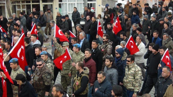 Çukurca’da Teröre Lanet Yürüyüşü