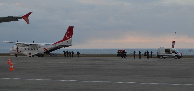 Şehit Uğur Korkmaz’ın Cenazesi Trabzon’a Getirildi