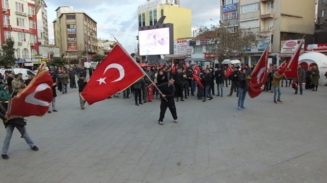 Burhaniye’de Teröre Lanet Okudu