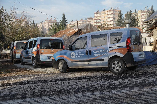 Büyükşehir’in Evde Bakım Hizmeti 26 Bin Vatandaşa Ulaştı