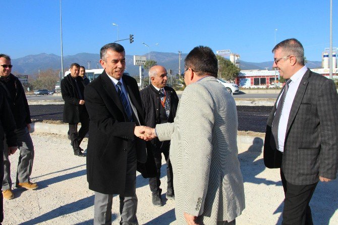 Kaymakam Sırmalı Kavşak Çalışmasını Yerinde İnceledi