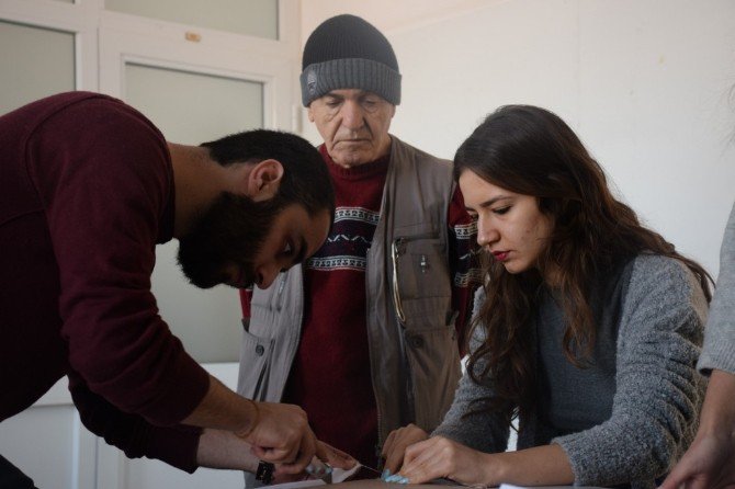 Anadolu Üniversitesi Mimarlık Ve Tasarım Fakültesi Etkileyici Eğitimlere Devam Ediyor