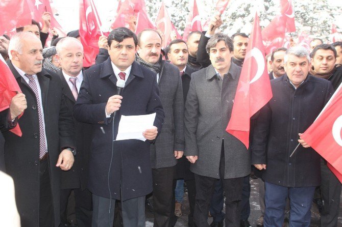 Hakkari’de ‘Teröre Lanet’ Mitingi