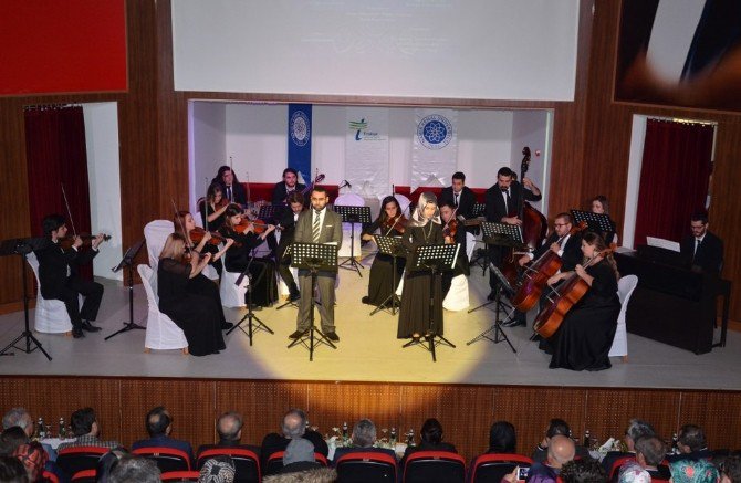 Nkü’de ‘Seçilmiş Na’tlardan Seçkin Beyitler’ Konseri