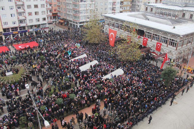 Rize Şehidini Uğurladı