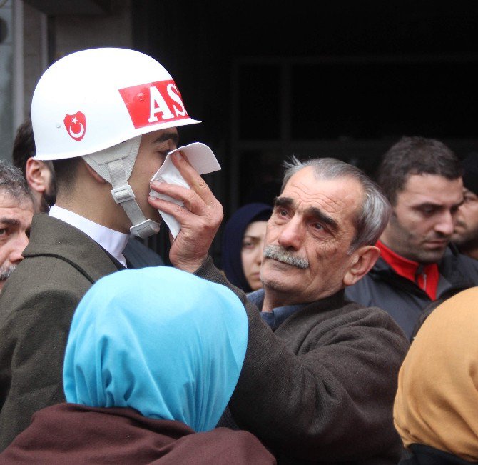 Rize Şehidini Uğurladı