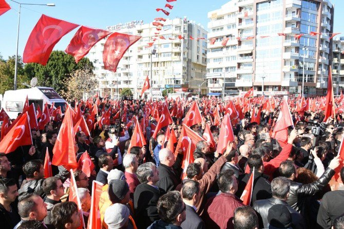 Yurdun Dört Bir Yanında ’Teröre Lanet’ Yürüyüşleri