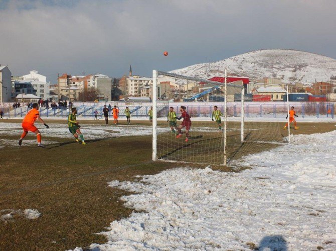 Bölgesel Amatör Lig Temsilcisi Vitraspor Evinde Kazanarak Devreye Moralli Girdi