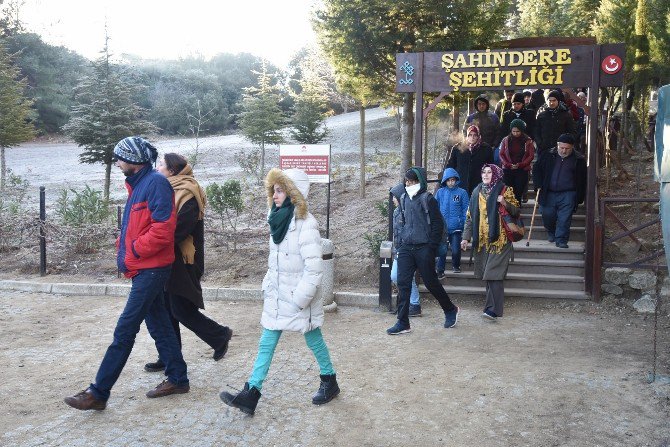 Fatih Mahallesi Sakinleri Çanakkale’yi Gezdi