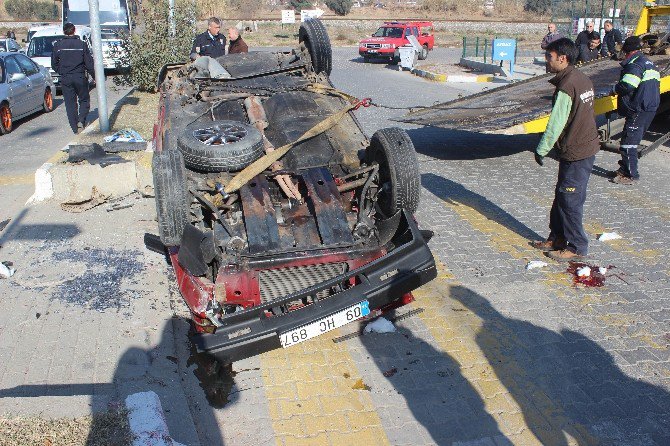 Kırmızı Işık İhlali Sonucu Meydana Gelen Kaza Saniye Saniye Kaydedildi