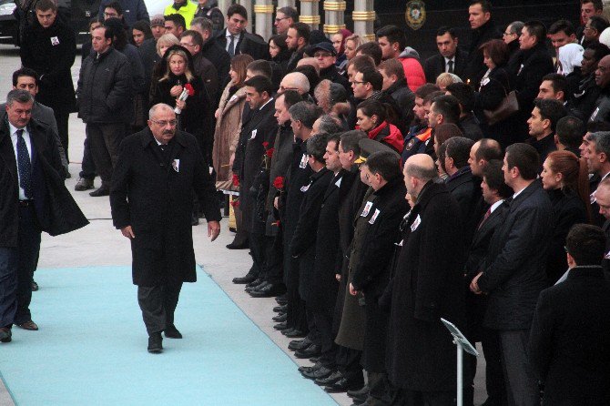 Büyükelçi Karlov’u Uğurlama Töreni