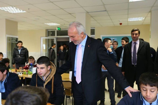 Başkan’dan İmam Hatip Lisesi Öğrencilerine Tavsiyeler