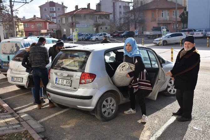 Dursunbey’de Halep İçin Yardım Kampanyası