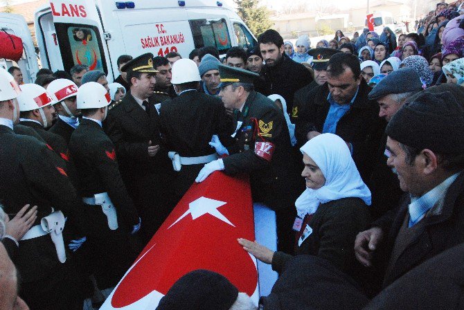 El Bab Şehidine Helallik De Gözyaşları Sel Oldu