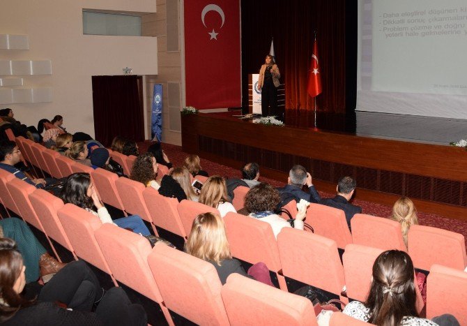 Esogü’de 4. Okul Öncesi Eğitimde Güncel Konular Konferansı Düzenlendi