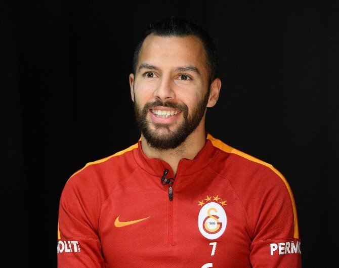 Yasin Öztekin: "Galatasaray’a Geldiğim İçin Mutluyum"