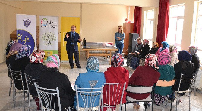 Konya Büyükşehir Belediyesi Vakıf İnsanlar Yetiştiriyor