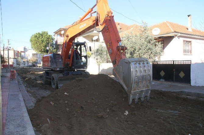 Sarıgöl 4 Eylül Caddesi Yenileniyor