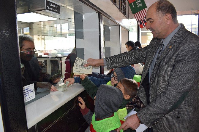 Yerli Malı Haftası’nda Minik Öğrencilerden Anlamlı Davranış