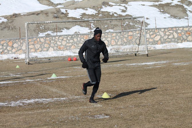 Yeni Malatyaspor’da Futbolcular Camiaya Umut Verdi