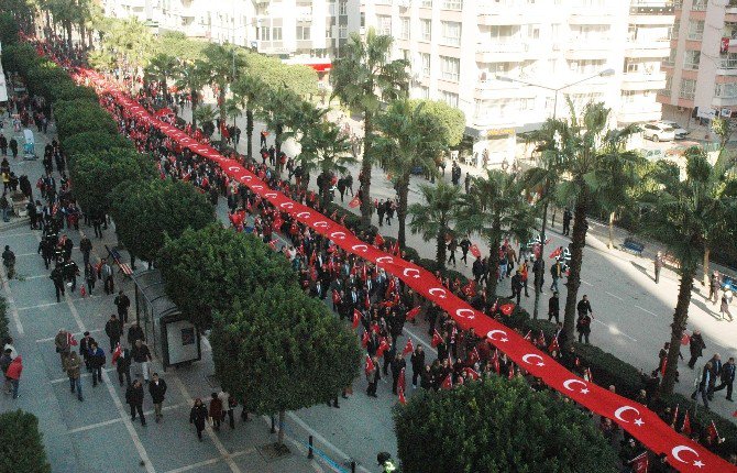 Adana’da Binlerce Kişi "Teröre Hayır Kardeşliğe Evet" İçin Yürüdü