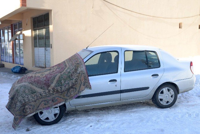 Tunceli’de Sürücülerin Soğukla İmtihanı