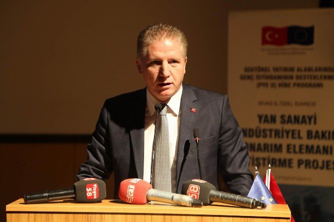 Vali Gül: "Önemli Olan Nitelikli Eleman Olmak"