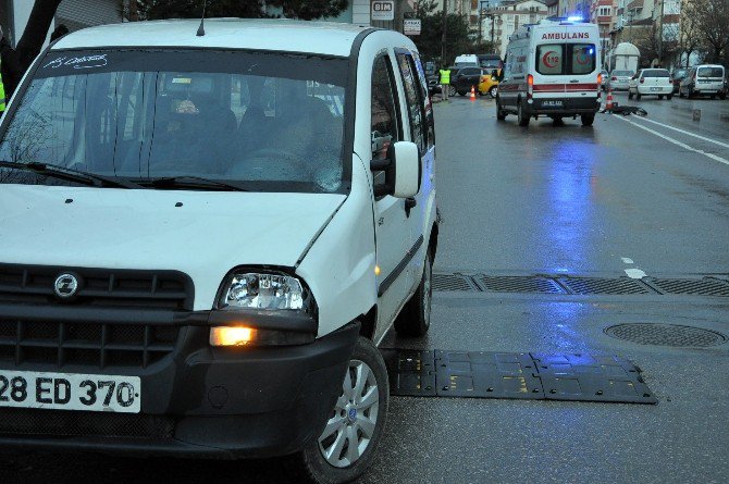 17 Yaşındaki Kız Yolun Karşısına Geçmek İsterken Canından Oldu