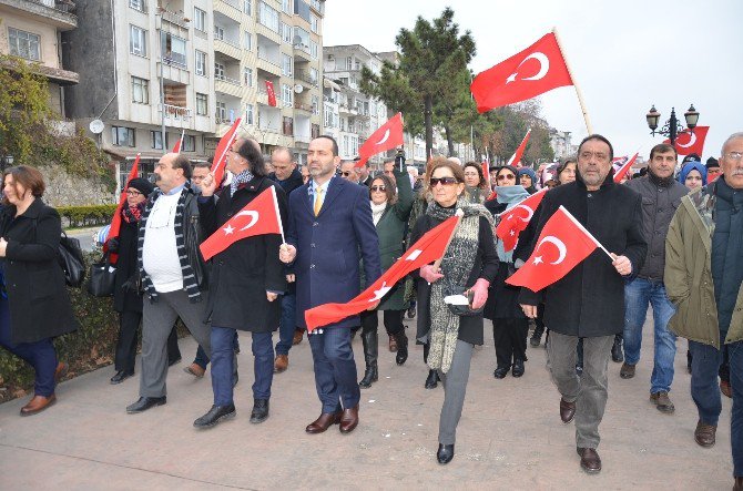 Ünye Teröre Tepki İçin Yürüdü