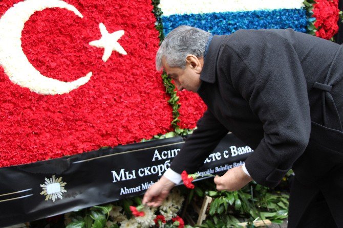 Chp İstanbul İl Yönetiminden Rus Konsolosluğuna Taziye Ziyareti