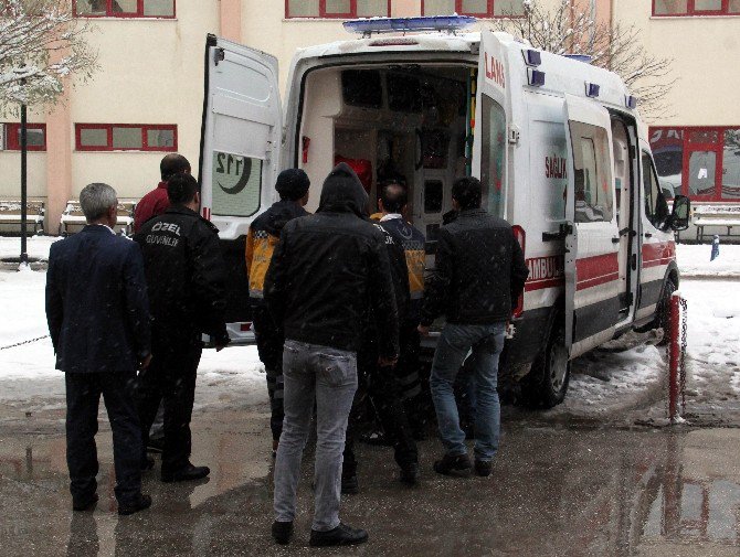 El-bab’ta Yaralanan Asker Gaziantep’e Getirildi