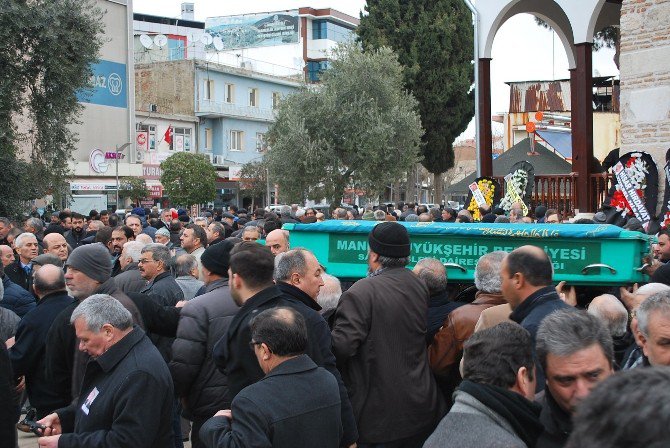 Eski Başkan Hayatını Kaybetti