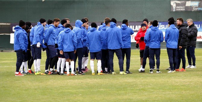 Antalyaspor, Kasımpaşa Maçının Hazırlıklarını Sürdürüyor