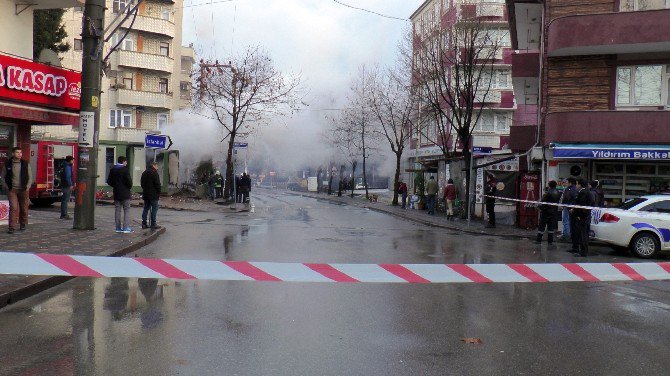 Trafo Yangını Paniğe Neden Oldu