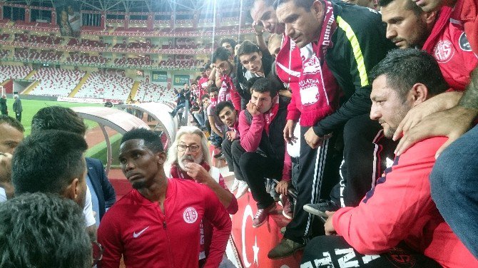 Yıldızlar Karması Maçına Antalyaspor’dan Eto’o Ve Serdar Katılacak