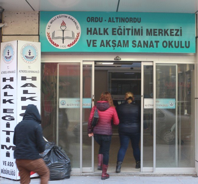 Halk Eğitim Kurslarına İlgi Yoğun